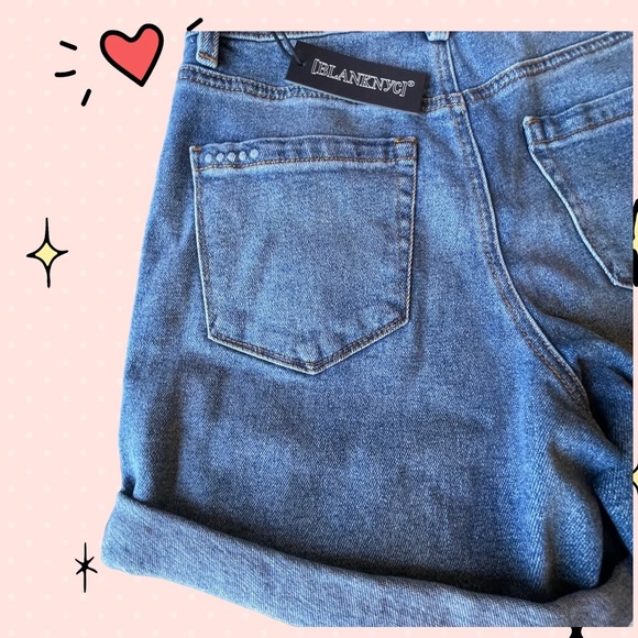 NWT TWO EXACT PAIR WOMENS BLANK NYC HIGH RISE DENIM ROLLED CUFF SHORTS 5 POCKETS - Picture 7 of 7